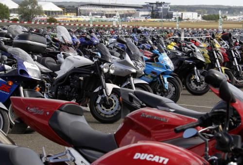 2011-05-142011-05-14t193417z_01_mans102_rtridsp_3_motorcycling-prix_reuters