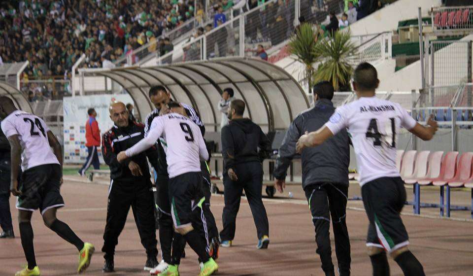 فرحة لاعبي المنشية بهدف الحوراني