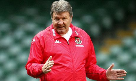 wales-manager-john-toshac-001