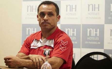 sergi-barjuan-entrenador-del-recreativo-huelva-1399398931876-5b1-5d