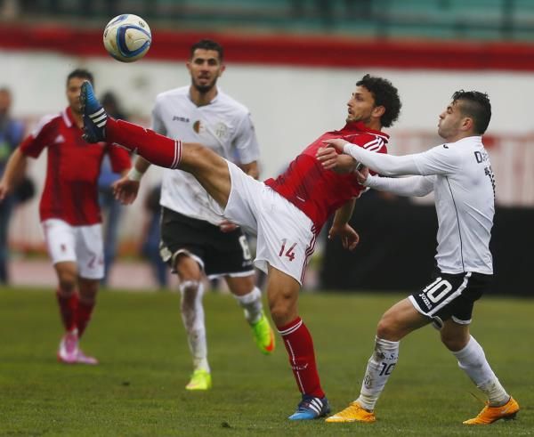 2015-02-21t203749z_1235256057_gm1eb2m0cor01_rtrmadp_3_soccer-africa-algeria_reuters