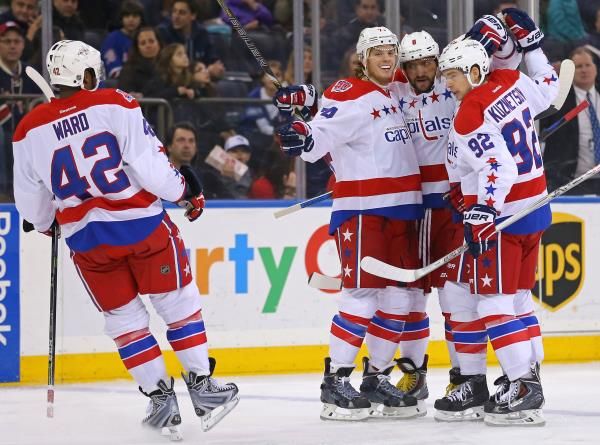 2015-03-29t220359z_1339279861_nocid_rtrmadp_3_nhl-washington-capitals-at-new-york-rangers_reuters