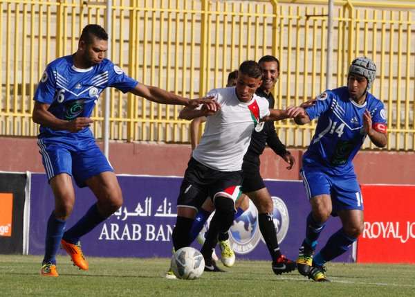 فريق الرمثا خسر نقطتين بتعادله مع المنشية