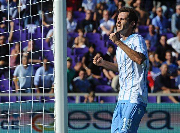 سيناد لوليتش 