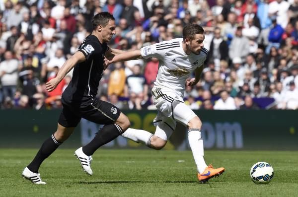 2015-04-11t132842z_71760522_mt1aci13656373_rtrmadp_3_football_reuters