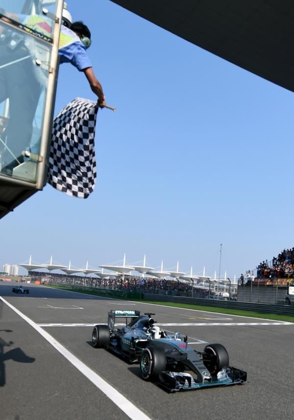 2015-04-12t101626z_1145162282_gf10000056809_rtrmadp_3_motor-racing-prix_reuters