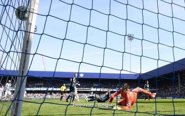 ?i=reuters%2f2015-04-12%2f2015-04-12t143531z_71850931_mt1aci13664757_rtrmadp_3_football_reuters