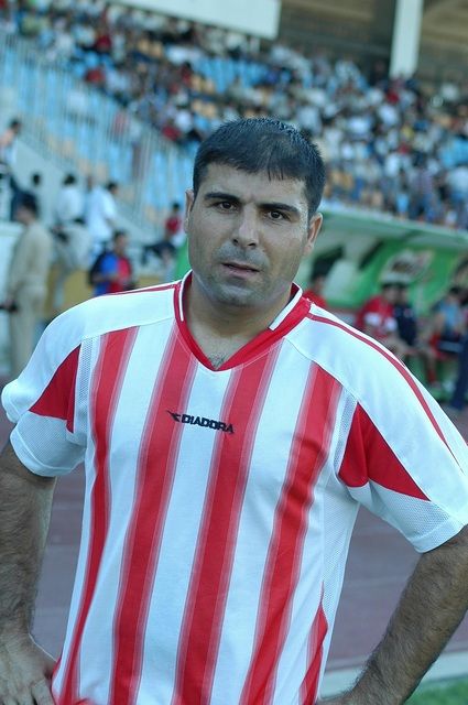 عارف الاغا 