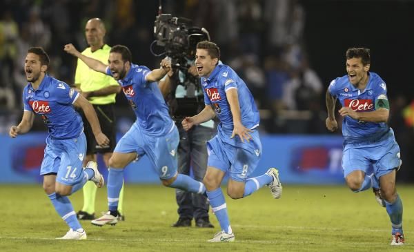 2014-12-23t012141z_1067051480_gm1eacn0pxw01_rtrmadp_3_soccer-italy-super_reuters