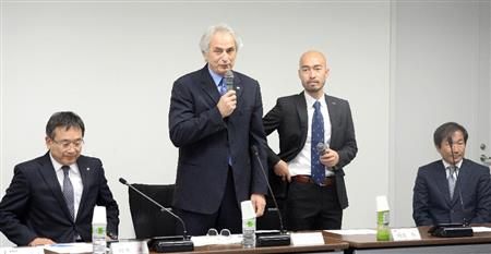 خليلودزيتش عند حديثه مع رابطة الدوري الياباني في اجتماع اليوم