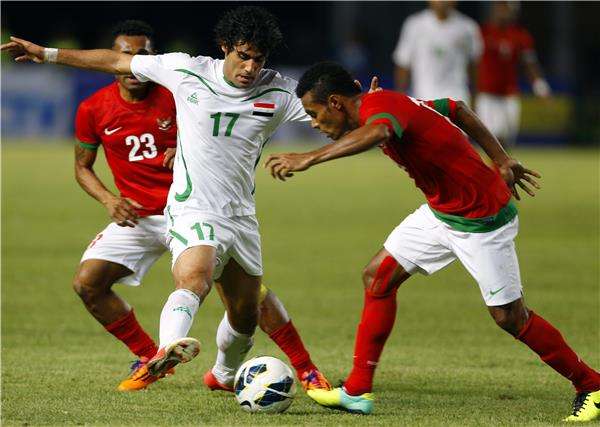 لقطة من أخر لقاء جمع العراق مع اندونيسيا