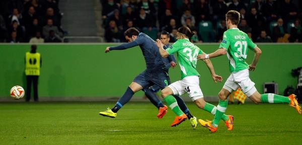 2015-04-16t194033z_210447889_lr2eb4g1ina6g_rtrmadp_3_soccer-europa_reuters