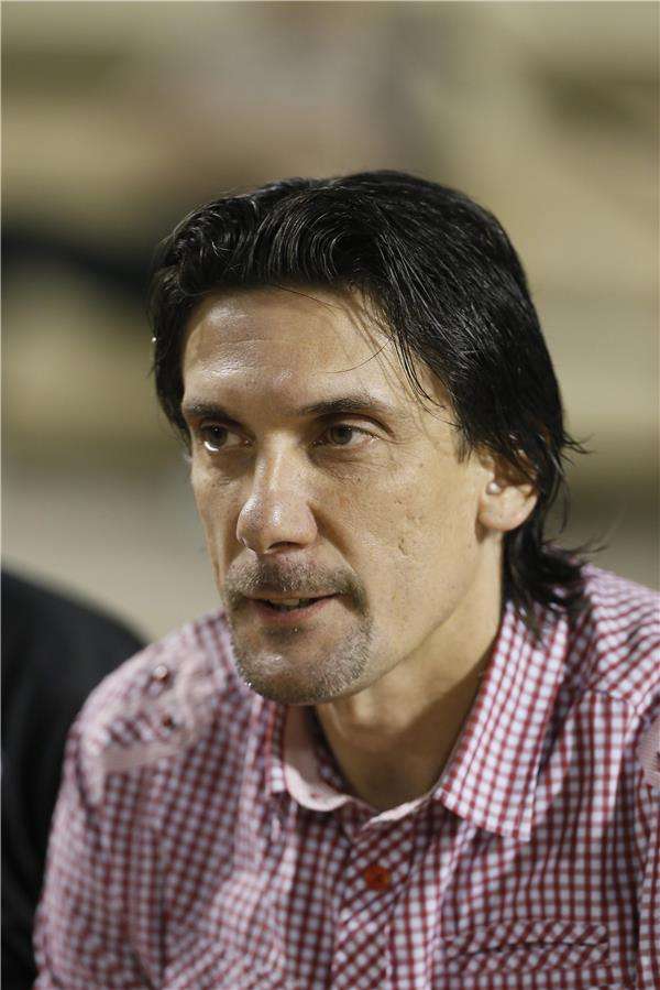 نيبوشا يوفوفيتش