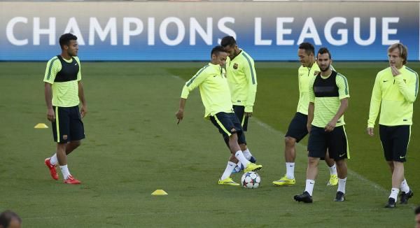 2015-04-14t174343z_1142415924_pm1eb4e1ib201_rtrmadp_3_soccer-champions-barcelona_reuters