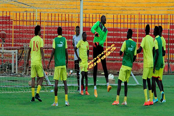 جانب من تدريبات فريق المريخ السوداني