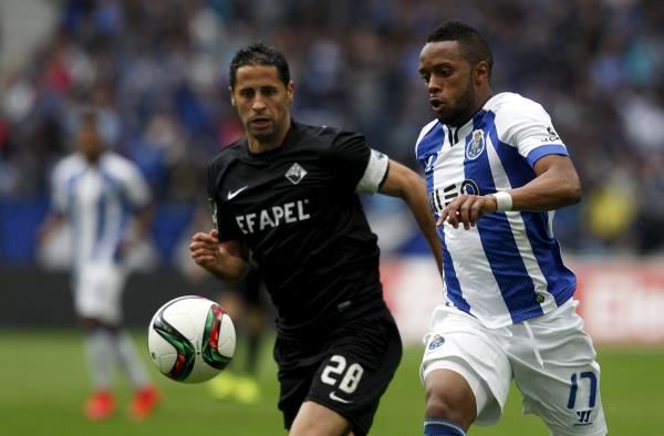 2015-04-18t191154z_1200800301_gf10000064497_rtrmadp_3_soccer-portugal_reuters