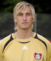 رينيه أدلر حارس مرمى فريق باير ليفركوزن