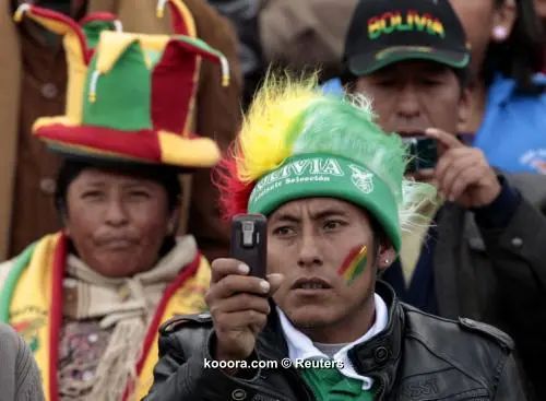 ?i=reuters%2f2011-10-11%2f2011-10-11t235109z_01_lpz01_rtridsp_3_socer-world_reuters