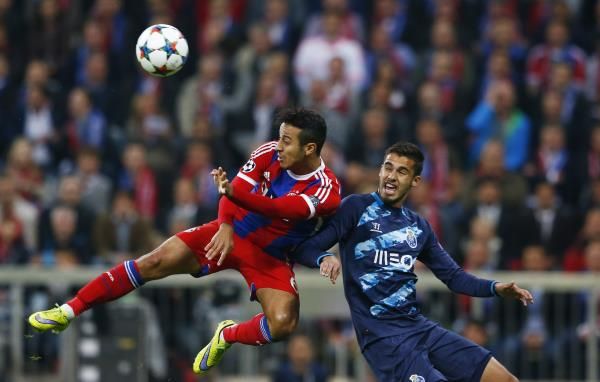 2015-04-21t185708z_72644228_mt1aci13690033_rtrmadp_3_football_reuters