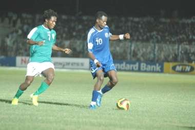 مهند الطاهر لم يقدم مستوى جيد (صور حصرية لكووورة)