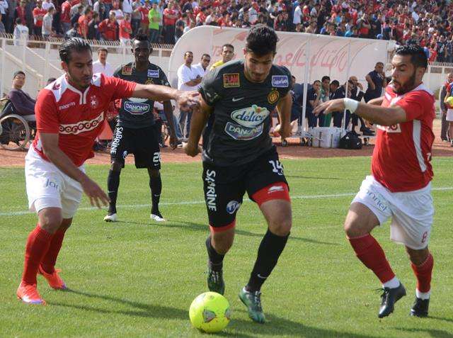 من مباراة اليوم بين النجم الساحلي والترجي الرياضي