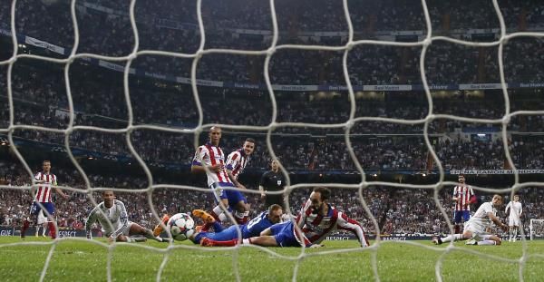 2015-04-22t205553z_72737753_mt1aci13692963_rtrmadp_3_football_reuters