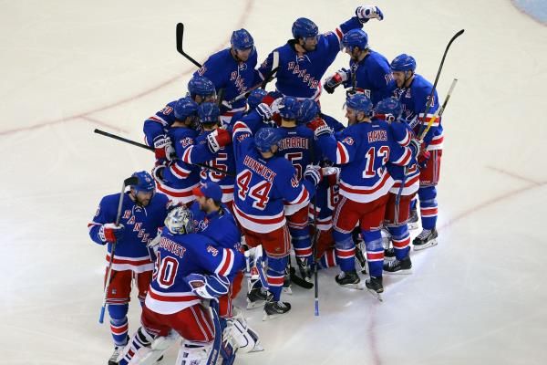 2015-04-25t024809z_904565472_nocid_rtrmadp_3_nhl-stanley-cup-playoffs-pittsburgh-penguins-at-new-york-rangers_reuters