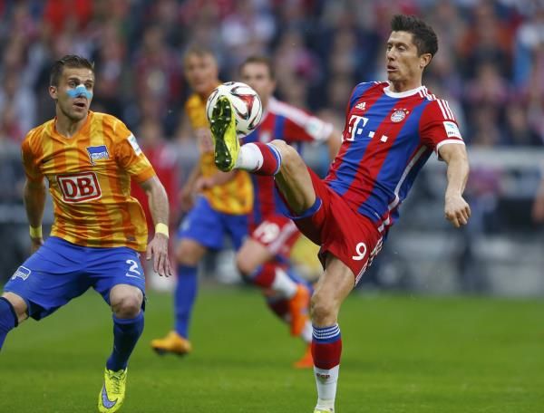 2015-04-25t180044z_874971063_lr2eb4p1e0x6t_rtrmadp_3_soccer-germany_reuters