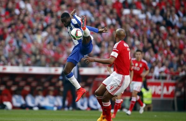 2015-04-26t162753z_1613008163_gf10000073659_rtrmadp_3_soccer-portugal_reuters
