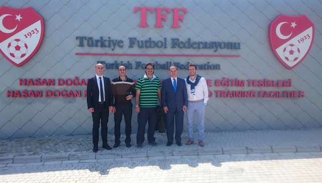 نواجد جديد يتوسط أعضاء الإتحاد التركي