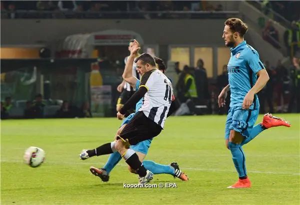 ?i=albums%2fmatches%2f642758%2f2015-04-28-04724685_epa