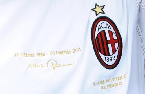 2011-02-202011-02-20t152831z_01_rom102_rtridsp_3_soccer-italy_reuters