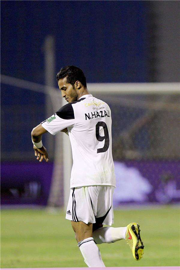 نايف هزازي