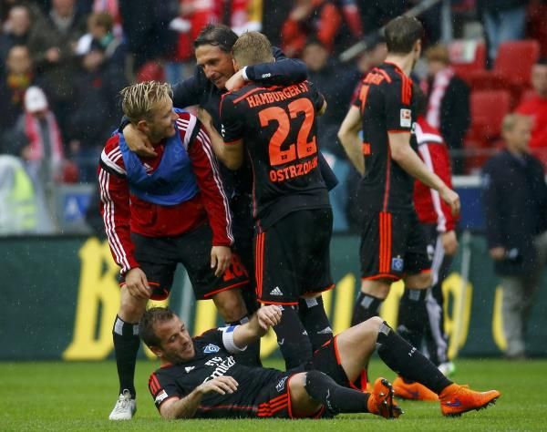 2015-05-03t155057z_675137322_lr2eb53180m8i_rtrmadp_3_soccer-germany_reuters