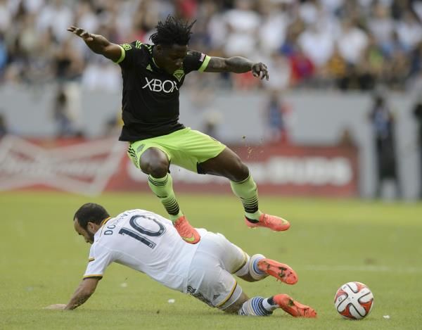 2014-11-23t232122z_76581475_nocid_rtrmadp_3_mls-western-conference-championship-seattle-sounders-at-los-angeles-galaxy_reuters