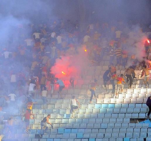 من شغب جماهير الترجي في مباراة الامس برادس 