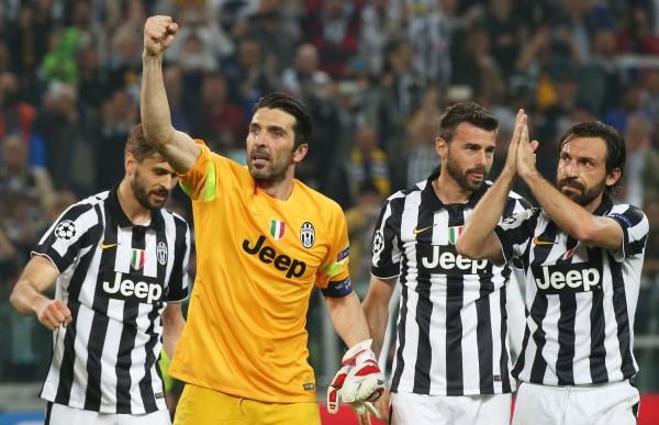 2015-05-05t204600z_73860360_mt1aci13726125_rtrmadp_3_football_reuters