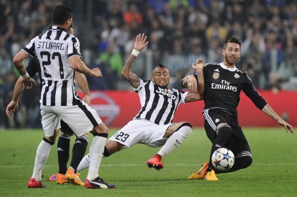 2015-05-05t195705z_73857425_mt1aci13726063_rtrmadp_3_football_reuters