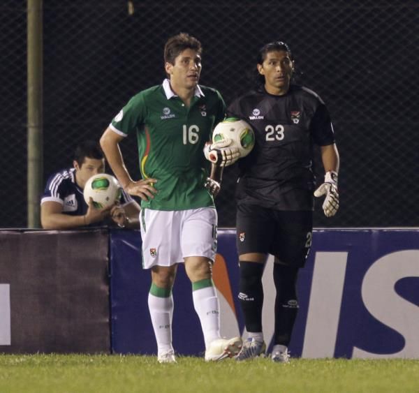 2013-09-07t011110z_746772970_gm1e9970peq01_rtrmadp_3_soccer-world_reuters