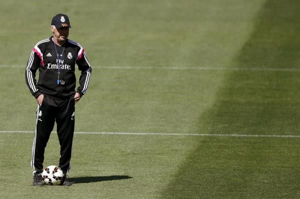 20150508-635666844131856136w_efe