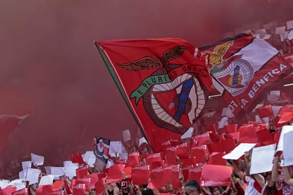 2015-05-09t181827z_1094085111_gf10000089718_rtrmadp_3_soccer-portugal_reuters