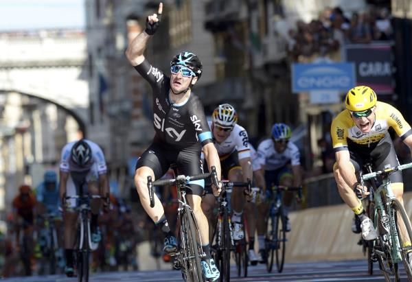 2015-05-10t154511z_926385206_lr2eb5a17r0et_rtrmadp_3_italy-giro_reuters