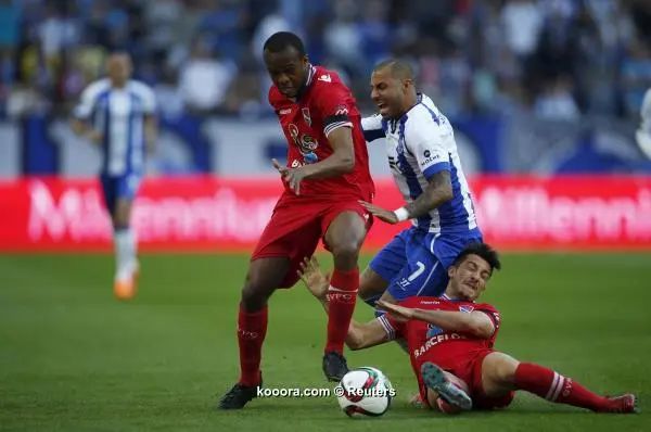 ?i=reuters%2f2015-05-10%2f2015-05-10t190051z_304867432_gf10000090557_rtrmadp_3_soccer-portugal_reuters