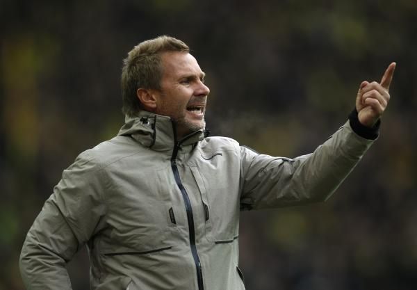 2013-02-09t160252z_983790413_bm2e9291arx01_rtrmadp_3_soccer-germany_reuters