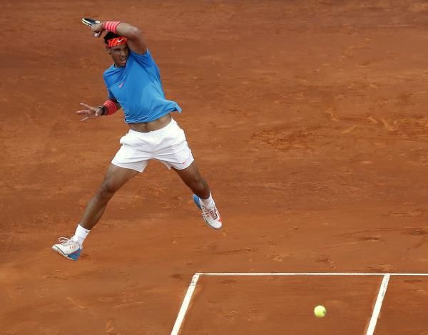 2015-05-10t204745z_1906344607_gf10000090654_rtrmadp_3_tennis-madrid_reuters