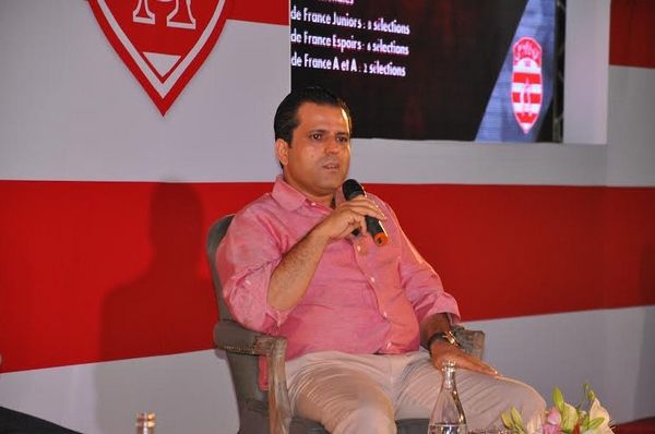  رئيس النادي الافريقي سليم الرياحي  