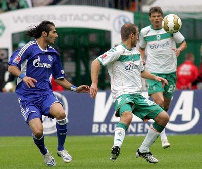 مباراة شالكة وبريمن كانت مثيرة حتى الوقت القاتل