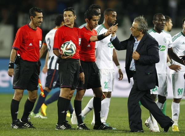 2013-12-14t213921z_1506062192_gm1e9cf0fiz01_rtrmadp_3_soccer-club_reuters