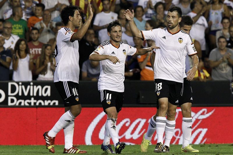 pablo-piatti-valencia-malaga-parejo_lncima20140829_0166_1cnacion