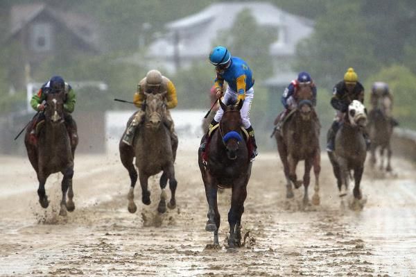 2015-05-16t231943z_1013447562_nocid_rtrmadp_3_horse-racing-140th-preakness-stakes_reuters